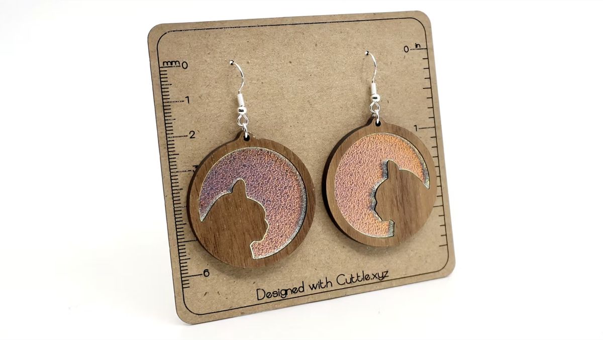 Vista previa de Cat Face Inlay Earrings