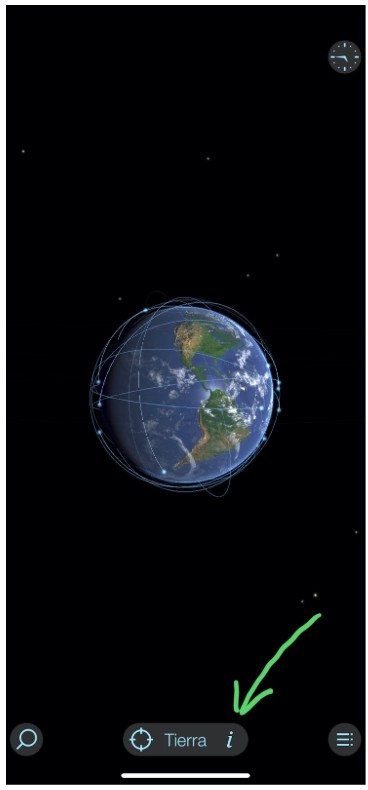 Vista de la Tierra en la app Solar Walk Lite, señalando el botón de información